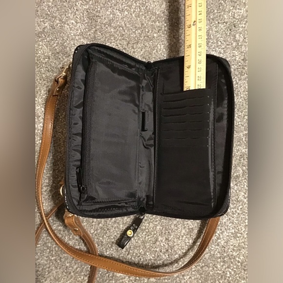 Purse with glasses holder - Picture 2 of 6